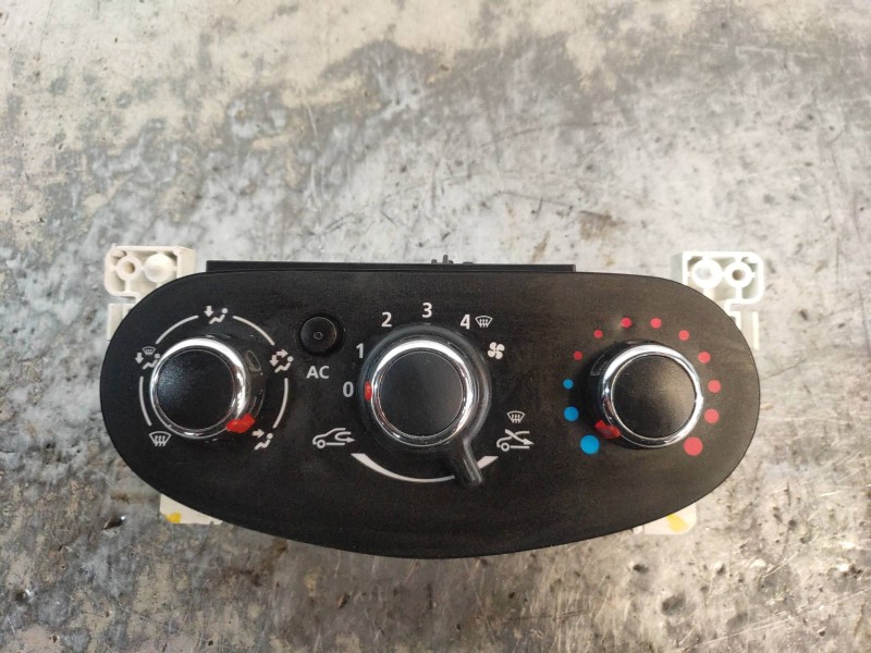 Recambio de mando calefaccion / aire acondicionado para dacia lodgy ambiance referencia OEM IAM 5P3743000  