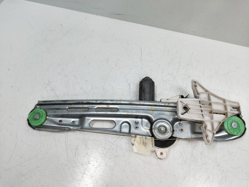 Recambio de elevalunas trasero izquierdo para opel signum 3.0 v6 cdti cat (y 30 dt / lb5) referencia OEM IAM 106366103  5P