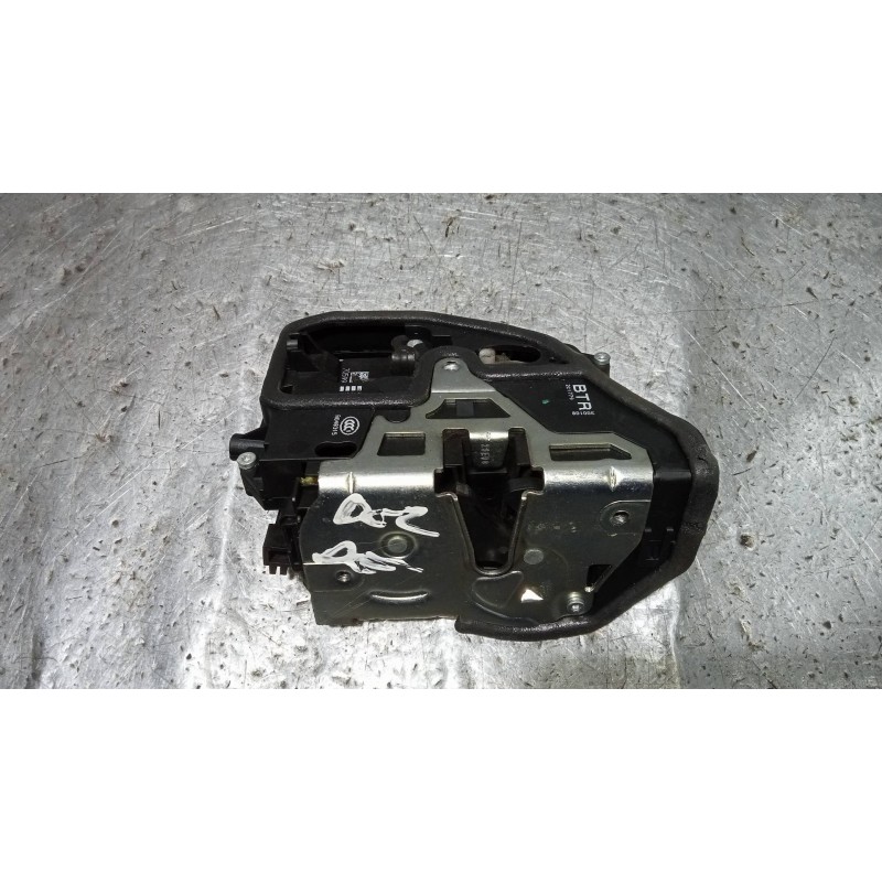 Recambio de motor cierre centralizado delantero derecho para bmw serie 1 coupe (e82) 120d referencia OEM IAM 7059974  