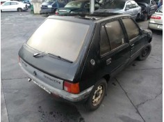 peugeot 205 berlina del año 1986 2