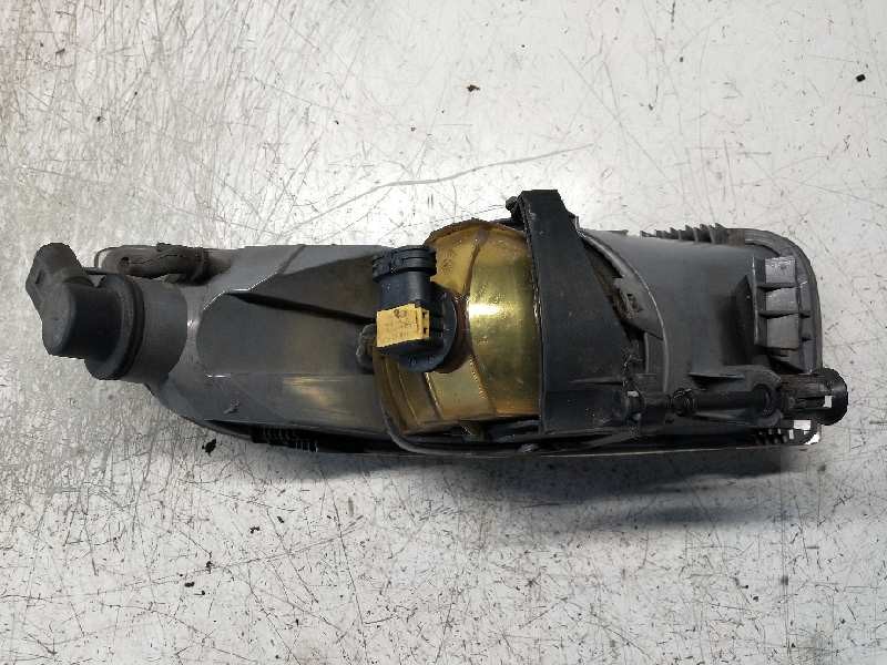 Recambio de faro antiniebla derecho para skoda suberb (3t4) ambition referencia OEM IAM   