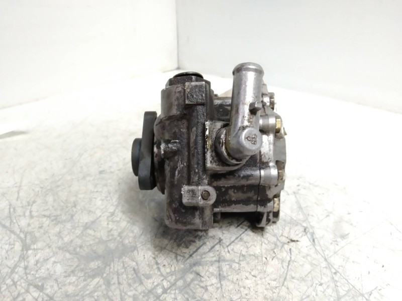 Recambio de bomba direccion para alfa romeo 145 1.6 16v cat referencia OEM IAM 60665522  