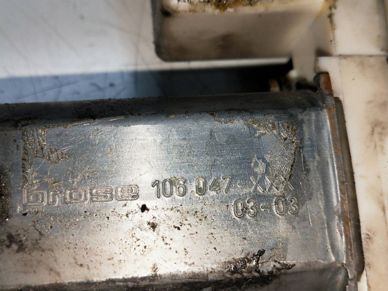 Recambio de elevalunas delantero izquierdo para opel signum básico referencia OEM IAM 106047XXX  5P