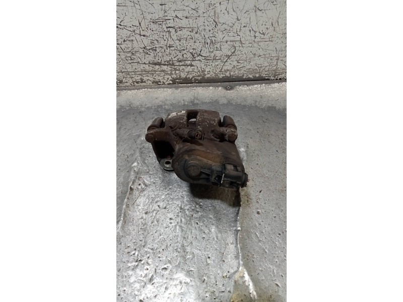 Recambio de pinza freno trasera izquierda para volvo v60 kombi kinetic referencia OEM IAM   