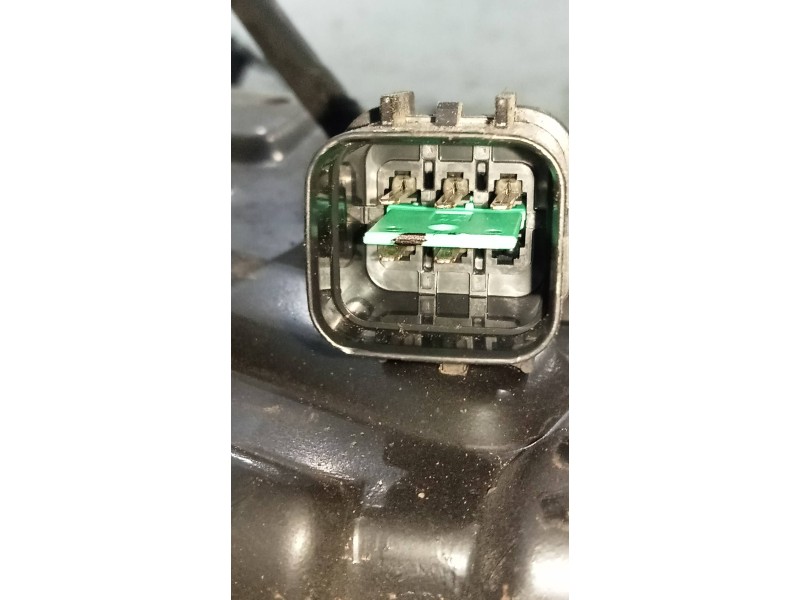 Recambio de motor limpia delantero para hyundai h 1 h 1 furg.caja cerr.c. puerta referencia OEM IAM   