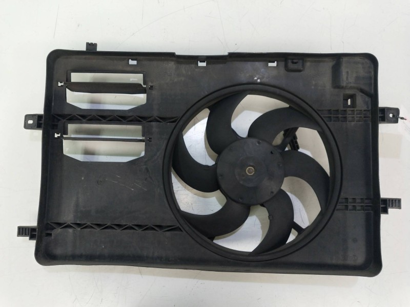 Recambio de electroventilador para smart forfour cdi (70kw) referencia OEM IAM MN130391 A4545001103 