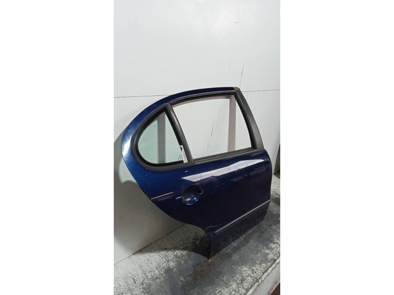 Recambio de puerta trasera derecha para seat toledo (1m2) signo referencia OEM IAM   4P