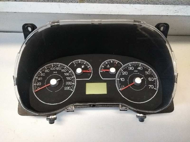 Recambio de cuadro instrumentos para fiat grande punto (199) 1.3 16v jtd cat referencia OEM IAM 51803118 3 90271 503001103900