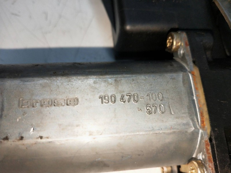 Recambio de elevalunas delantero derecho para opel tigra referencia OEM IAM 190470100  3P