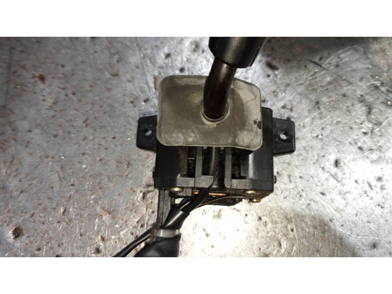 Recambio de mando limpia para hyundai h 1 h 1 furg.caja cerr.c. puerta referencia OEM IAM   