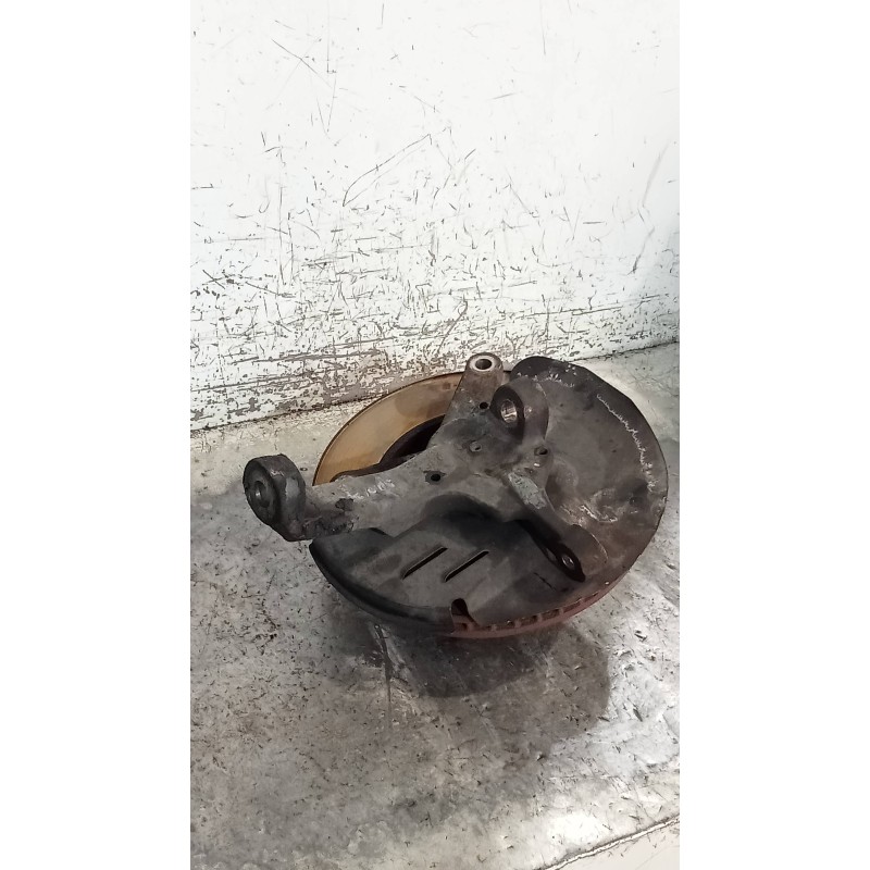 Recambio de mangueta delantera derecha para hyundai h 1 h 1 furg.caja cerr.c. puerta referencia OEM IAM   