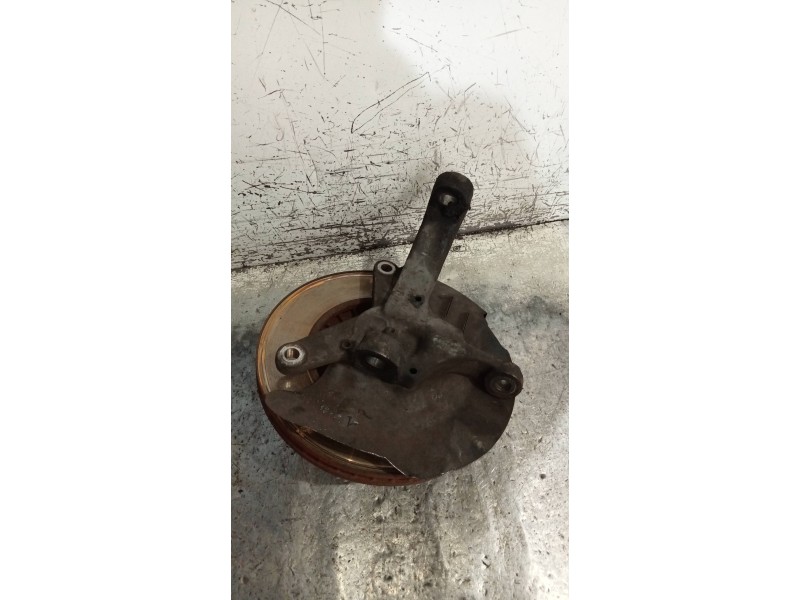 Recambio de mangueta delantera izquierda para hyundai h 1 h 1 furg.caja cerr.c. puerta referencia OEM IAM   