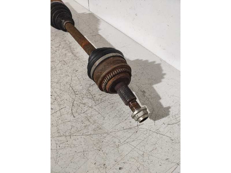 Recambio de transmision trasera derecha para land rover range rover sport v8 td hse black&white referencia OEM IAM   