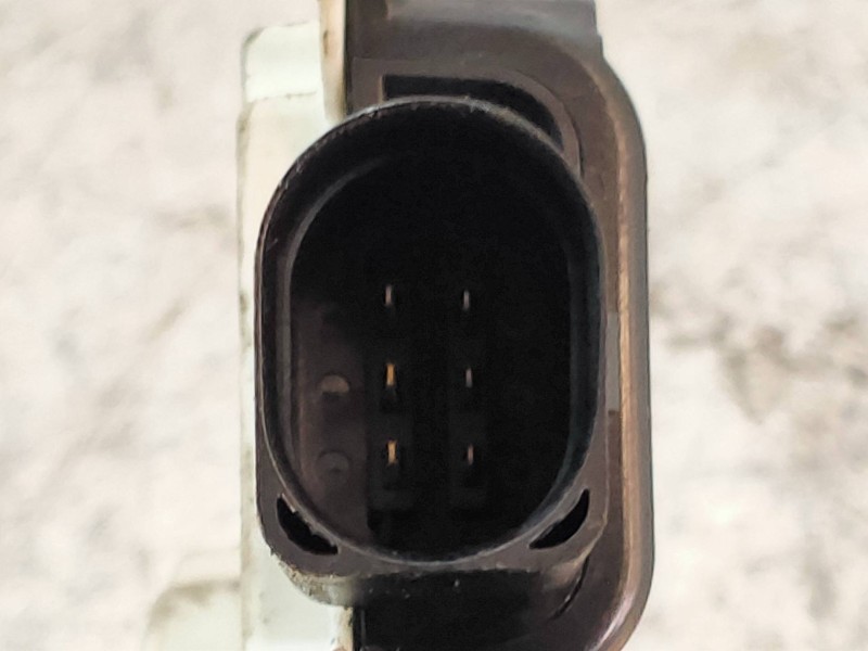 Recambio de motor cierre centralizado delantero derecho para seat ibiza (6j5) ecomotive referencia OEM IAM 5N1837016C 5P 