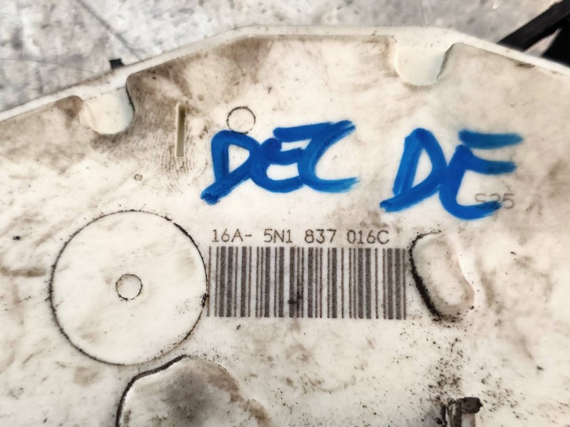 Recambio de motor cierre centralizado delantero derecho para seat ibiza (6j5) ecomotive referencia OEM IAM 5N1837016C 5P 