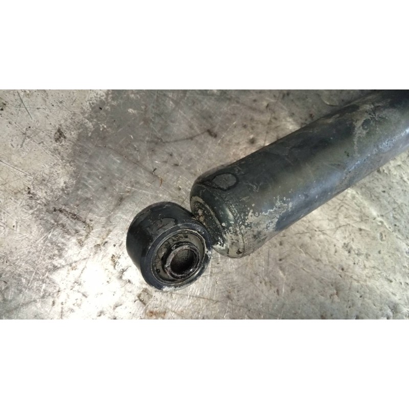 Recambio de amortiguador delantero izquierdo para hyundai h 1 h 1 furg.caja cerr.c. puerta referencia OEM IAM   