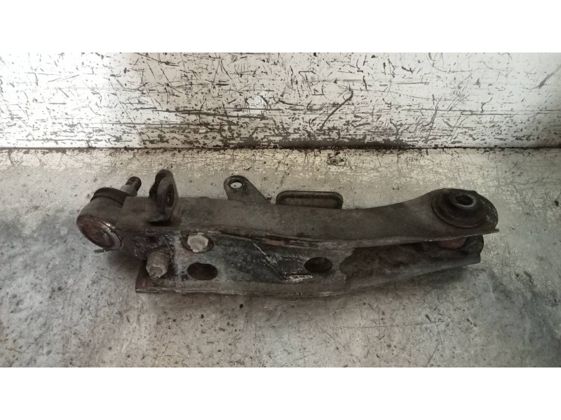 Recambio de brazo suspension inferior delantero derecho para hyundai h 1 h 1 furg.caja cerr.c. puerta referencia OEM IAM   