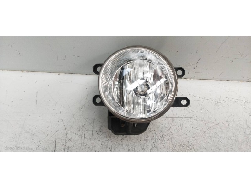 Recambio de faro antiniebla izquierdo para toyota land cruiser (j15) basis referencia OEM IAM   