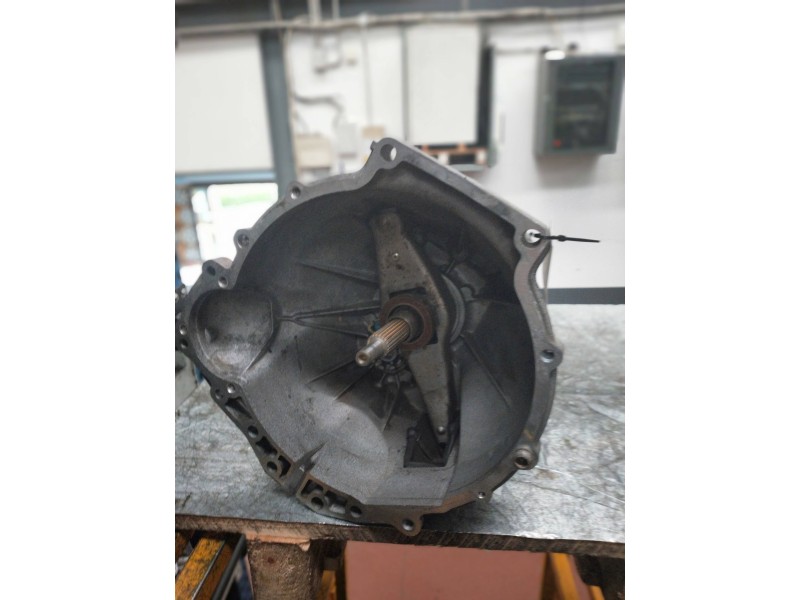 Recambio de caja cambios para ford sierra berlina 2.0 cat referencia OEM IAM 878TGCA FOB2C19 