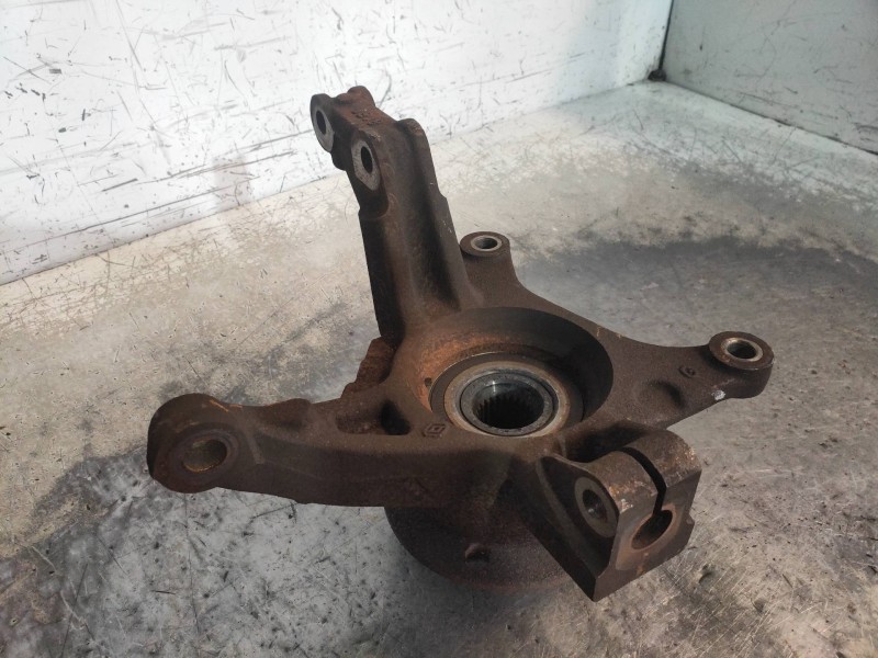 Recambio de mangueta delantera izquierda para dacia lodgy ambiance referencia OEM IAM   