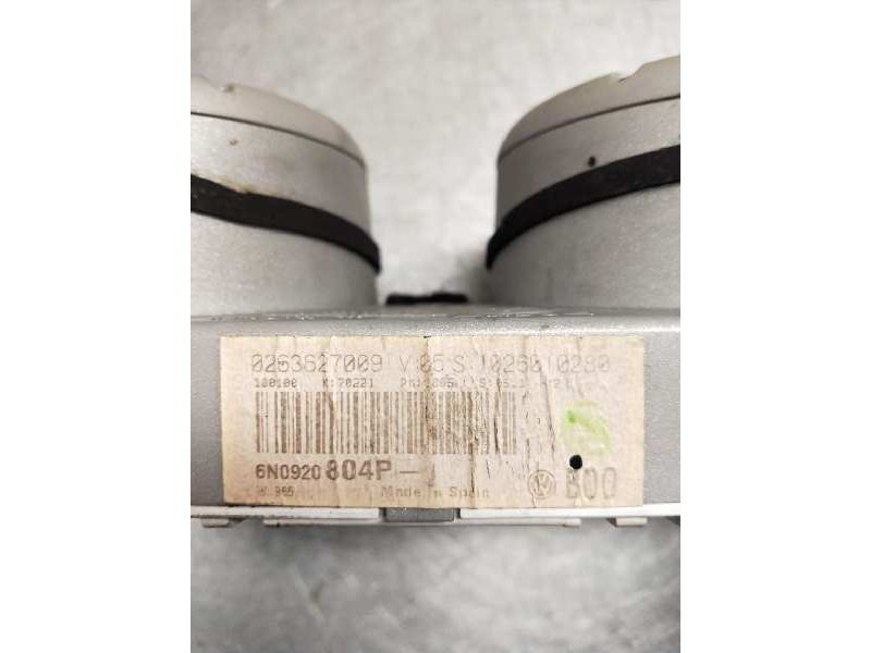 Recambio de cuadro instrumentos para volkswagen polo berlina (6n2) trendline referencia OEM IAM 6N0920804P  