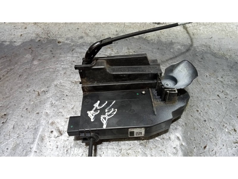 Recambio de motor cierre centralizado delantero derecho para peugeot 308 access referencia OEM IAM 9807954280  