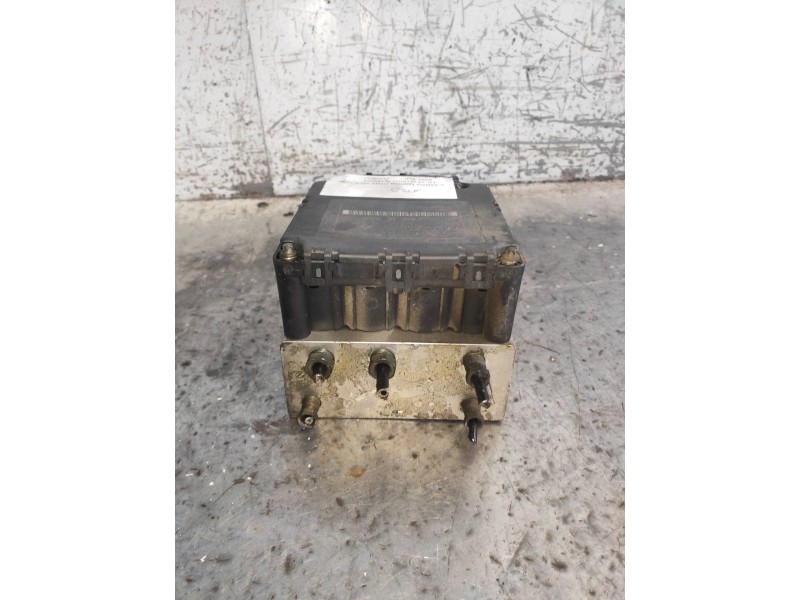 Recambio de abs para citroen xantia berlina 2.0 hdi 90/110 image referencia OEM IAM 10094811023 10020401114 9625975480 100204011