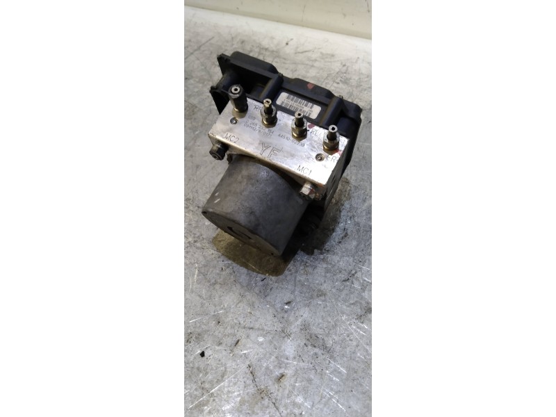 Recambio de abs para toyota auris luna referencia OEM IAM 4451002230 0265232154 0265800827