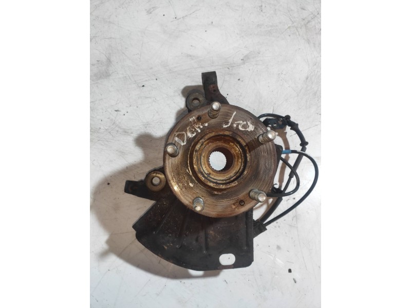 Recambio de mangueta delantera derecha para hyundai i40 cw gl tecno referencia OEM IAM   