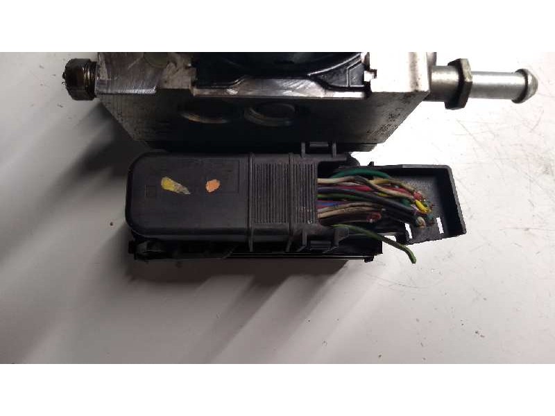 Recambio de abs para dodge caliber referencia OEM IAM 00404085C200 25092843093 25061334123