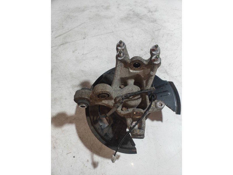Recambio de mangueta trasera derecha para hyundai i40 cw gl tecno referencia OEM IAM   