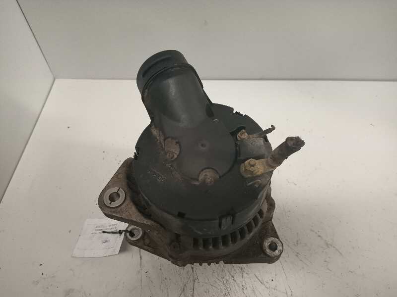 Recambio de alternador para audi a8 (d2) 4.2 quattro referencia OEM IAM 0123510013 077903015E BOSCH 120A