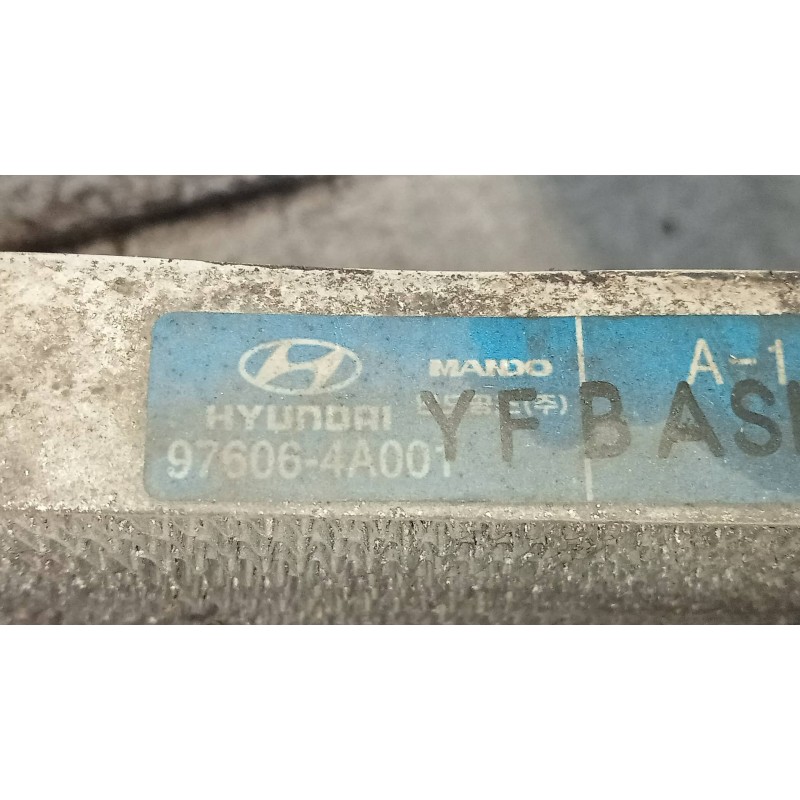 Recambio de condensador / radiador aire acondicionado para hyundai h 1 h 1 furg.caja cerr.c. puerta referencia OEM IAM 976064A00
