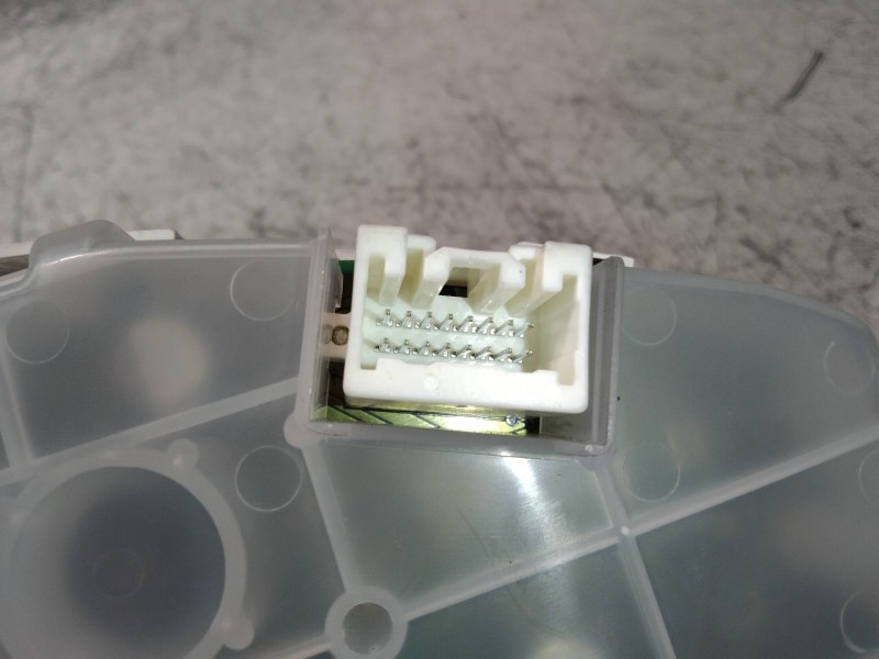 Recambio de cuadro instrumentos para mazda 6 kombi (gh) 2.0 crtd 140cv active sw referencia OEM IAM TD1155430 K9001 