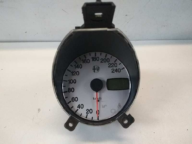 Recambio de cuadro cuentakm para alfa romeo 156 (116) 2.0 t.spark distinctive selespeed referencia OEM IAM 60664230 6160349929 