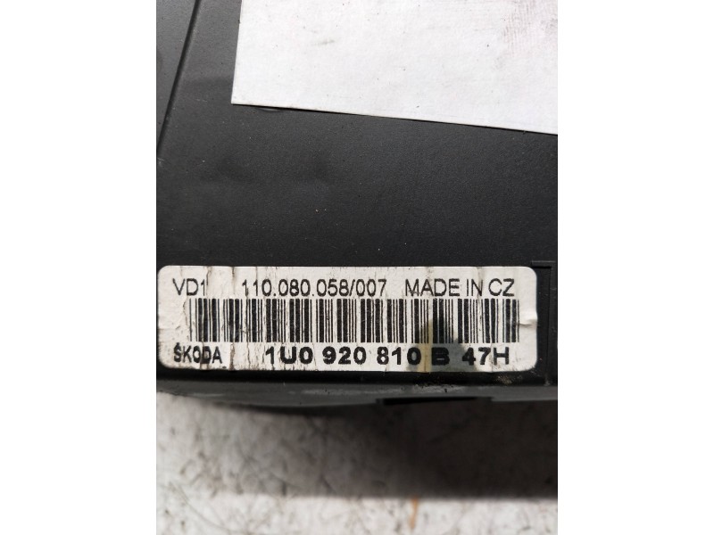 Recambio de cuadro instrumentos para skoda octavia berlina (1u2) ambiente referencia OEM IAM 1U0920810B 110080058007 