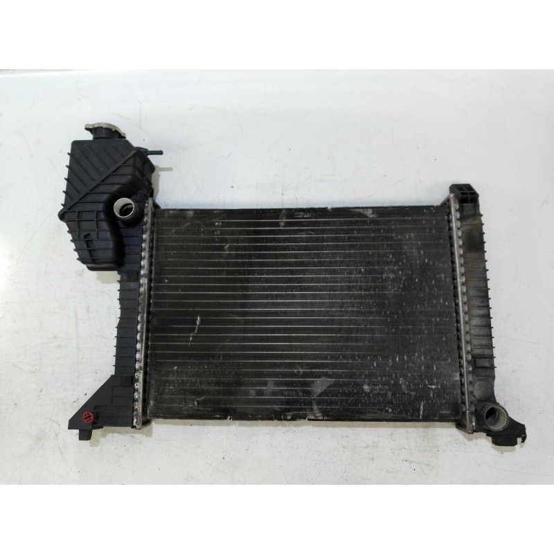 Recambio de radiador agua para mercedes sprinter (w901,w904) caja cerr. 208 d (901.3/902.361-362) referencia OEM IAM   