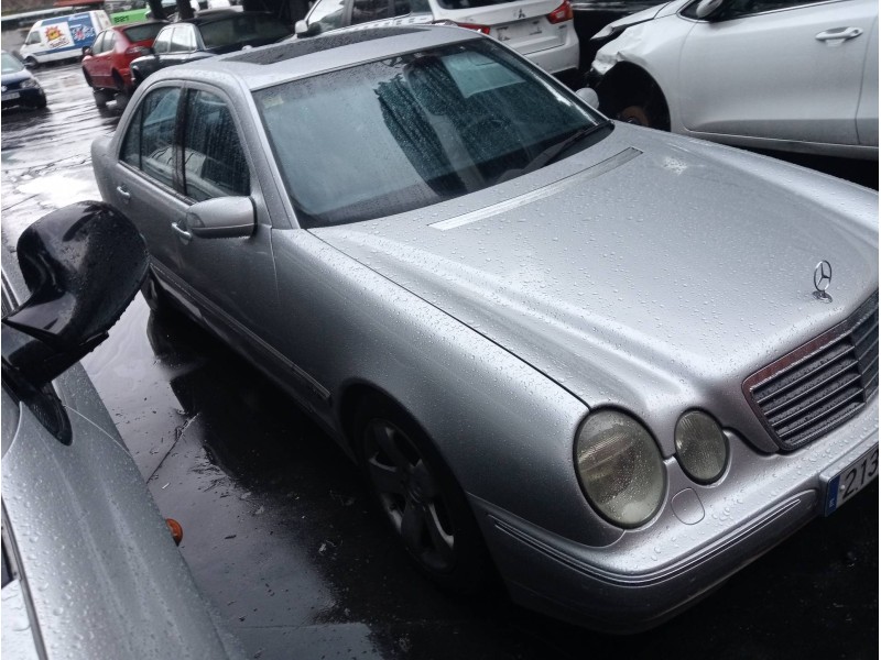 mercedes clase e (w210) berlina diesel del año 2002