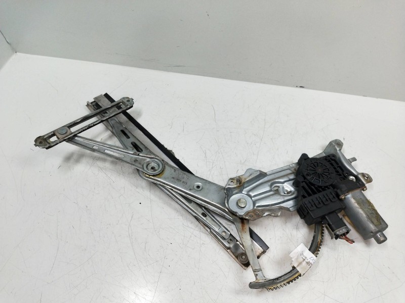 Recambio de elevalunas delantero izquierdo para opel zafira a 2.0 16v di cat (x 20 dtl / ld3) referencia OEM IAM 90579355 101249