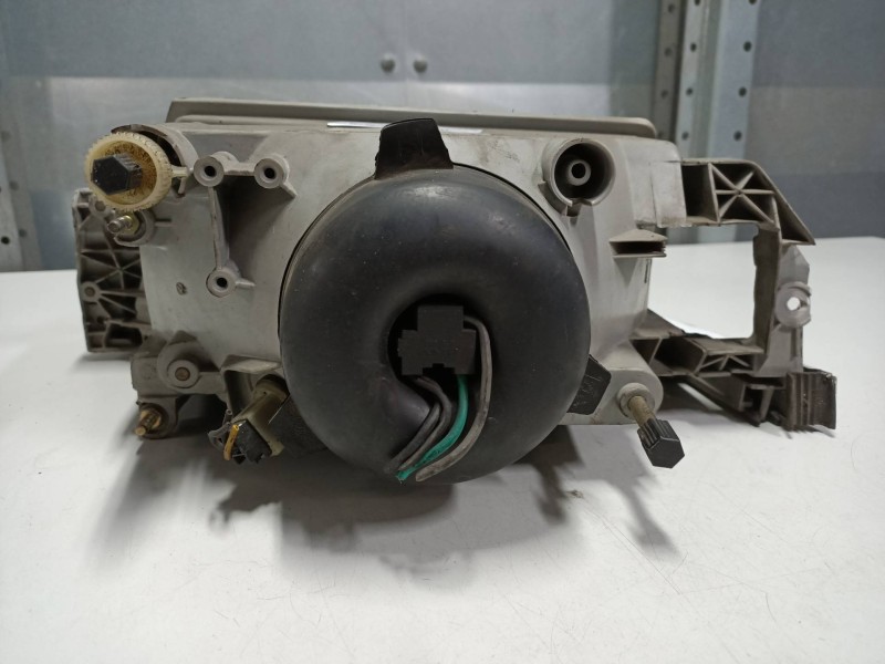 Recambio de faro derecho para alfa romeo 33 berlina referencia OEM IAM   