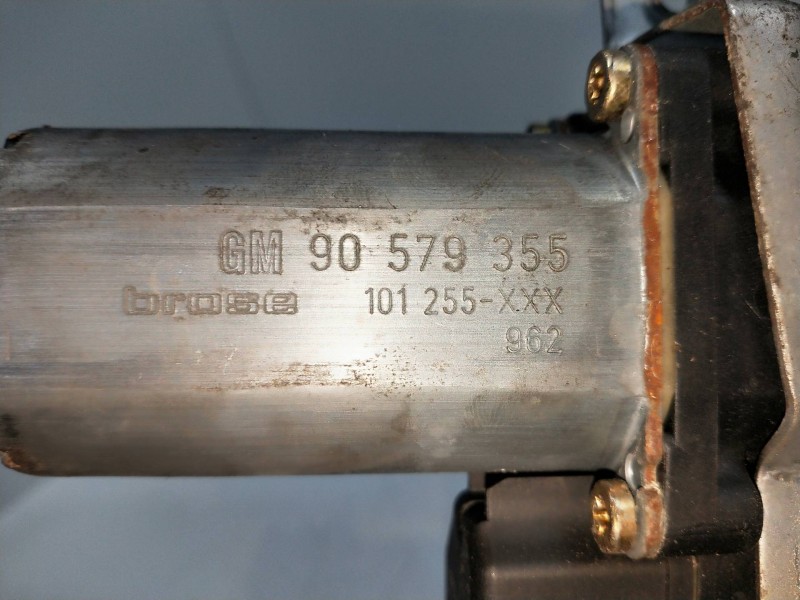 Recambio de elevalunas delantero derecho para opel zafira a 1.8 16v cat referencia OEM IAM 90579355 101255XXX 5P