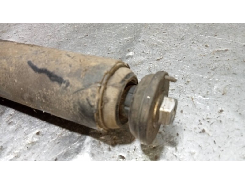 Recambio de amortiguador trasero izquierdo para peugeot 308 access referencia OEM IAM 9806084880  