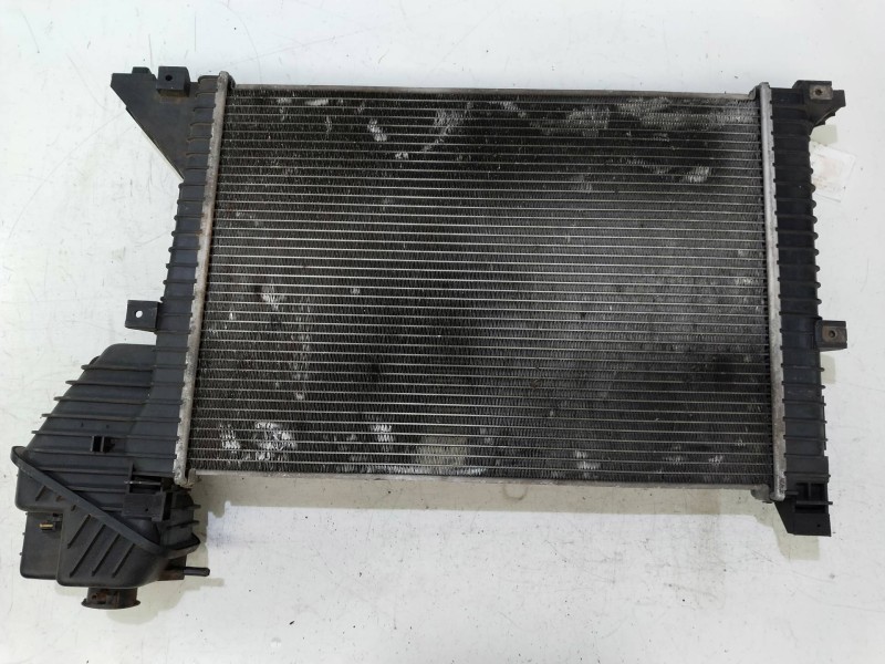 Recambio de radiador agua para mercedes sprinter (w901,w904) caja cerr. 2.3 diesel referencia OEM IAM    Recambio de radiador agua para mercedes sprinter (w901,w904) caja cerr. 2.3 diesel referencia OEM IAM