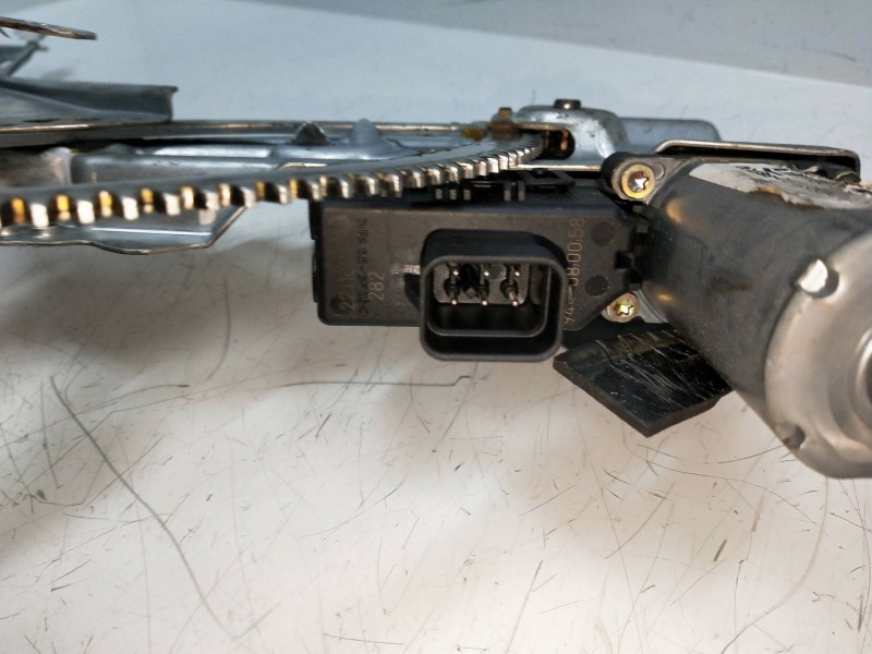 Recambio de elevalunas delantero derecho para opel zafira a 2.2 16v cat (z 22 se) referencia OEM IAM 101250200  5P