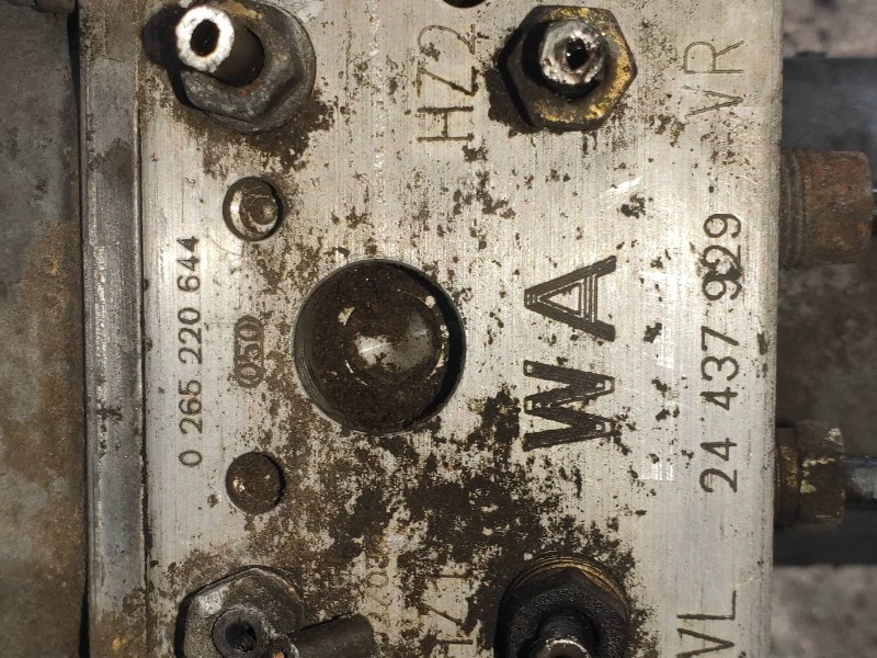 Recambio de abs para opel omega b executive berlina referencia OEM IAM 0265220644 24437929 0273004599