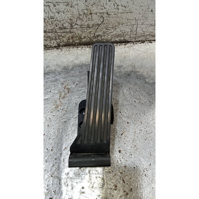 Recambio de potenciometro pedal para mercedes clase e (w212) lim. e 300 cdi blueefficiency (212.025) referencia OEM IAM A2043000