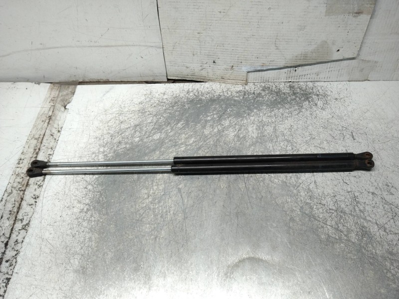 Recambio de amortiguadores maletero / porton para renault 5 (b/c40) referencia OEM IAM 7702144629  270N