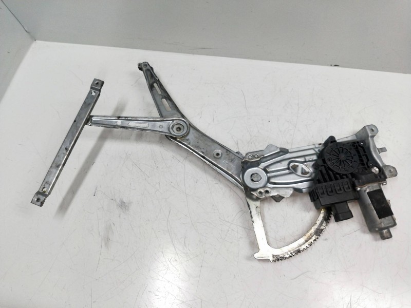Recambio de elevalunas delantero izquierdo para opel zafira b 1.8 16v referencia OEM IAM   5P