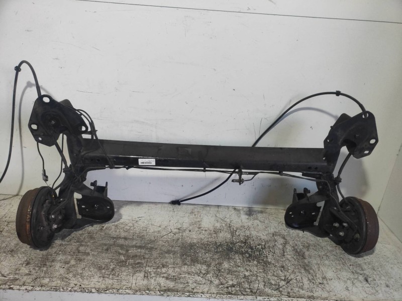 Recambio de puente trasero para dacia lodgy ambiance referencia OEM IAM TAMBOR  