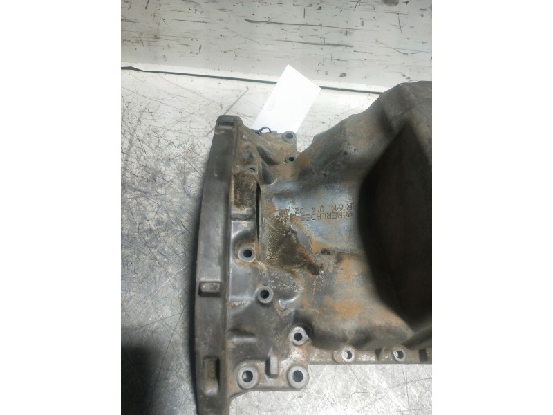 Recambio de carter para mercedes sprinter 02.00  caja abierta 411 cdi (904.612-613) referencia OEM IAM 6110140202  